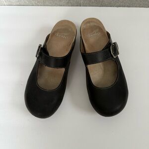 Dansko Mary Jane Heel Slip-Ons Black Women’s size 8.5-9 (39)